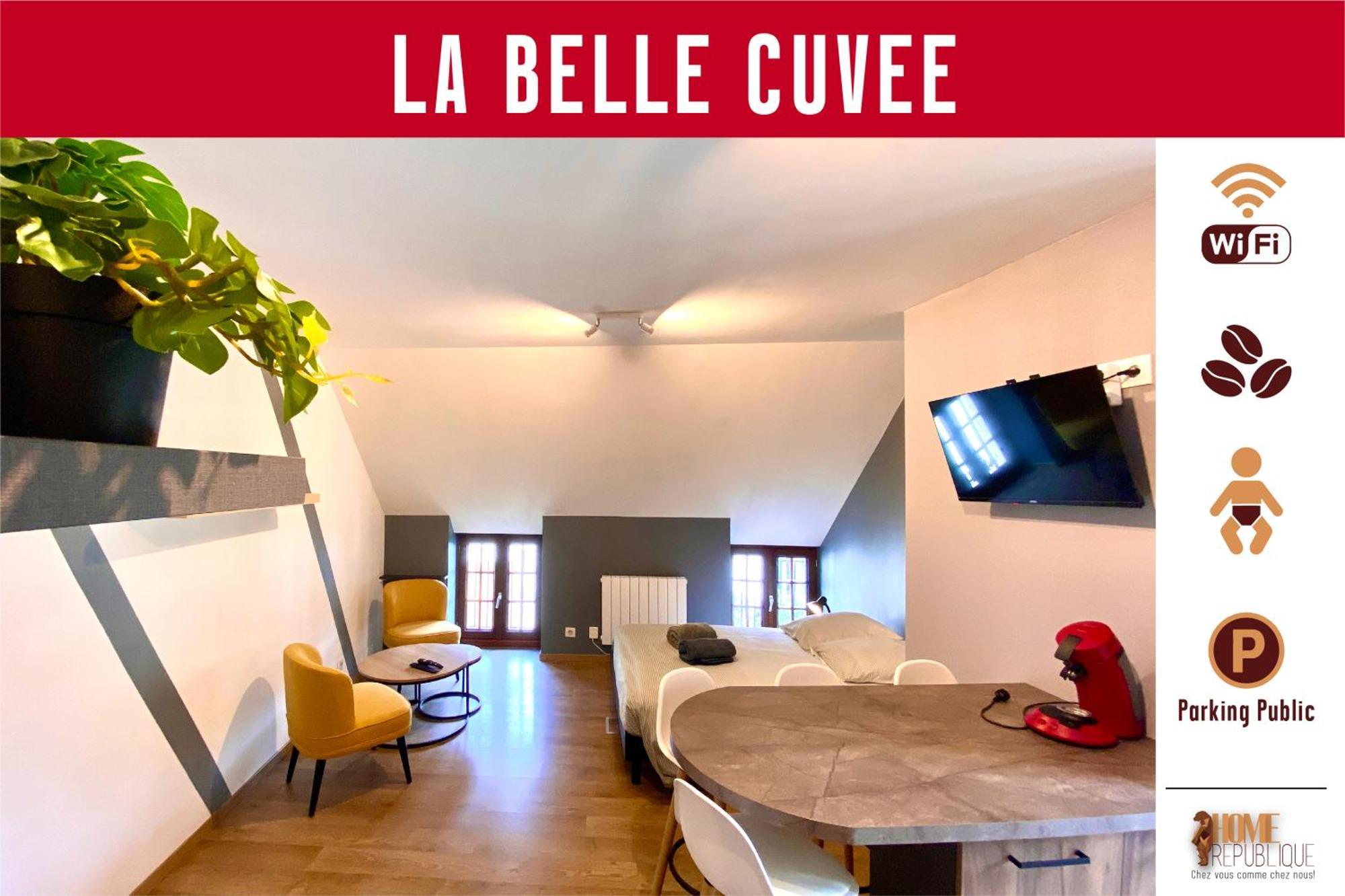 La Belle Cuvee - Plein Centre-Ville ชาบลี ภายนอก รูปภาพ